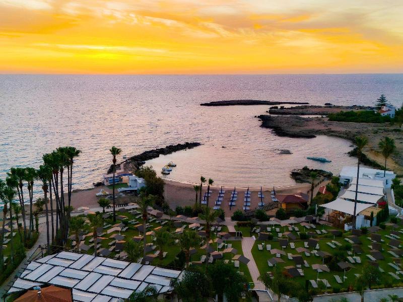 Cavo Maris Beach Hotel image