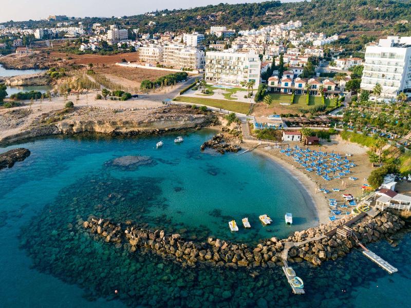 Cavo Maris Beach Hotel image