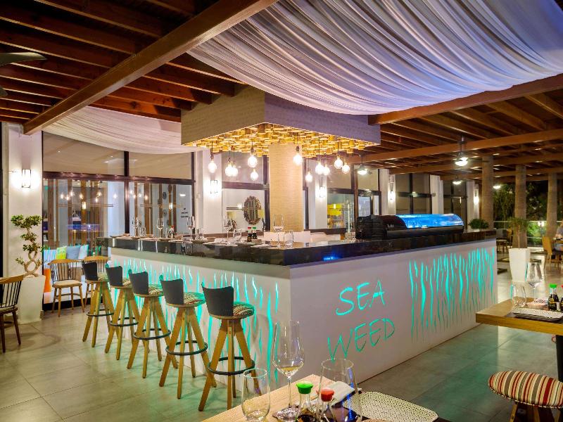 Cavo Maris Beach Hotel image