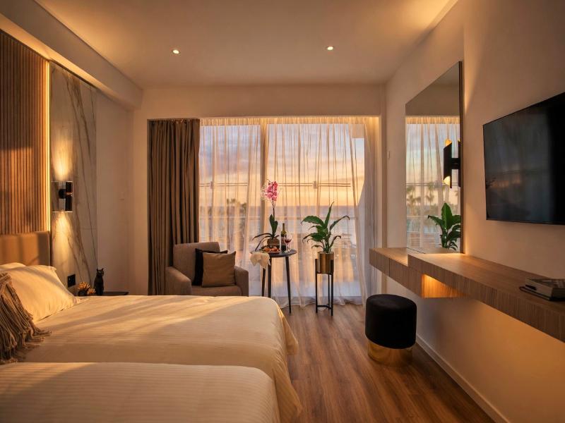 Cavo Maris Beach Hotel image