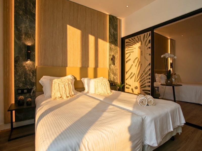 Cavo Maris Beach Hotel image