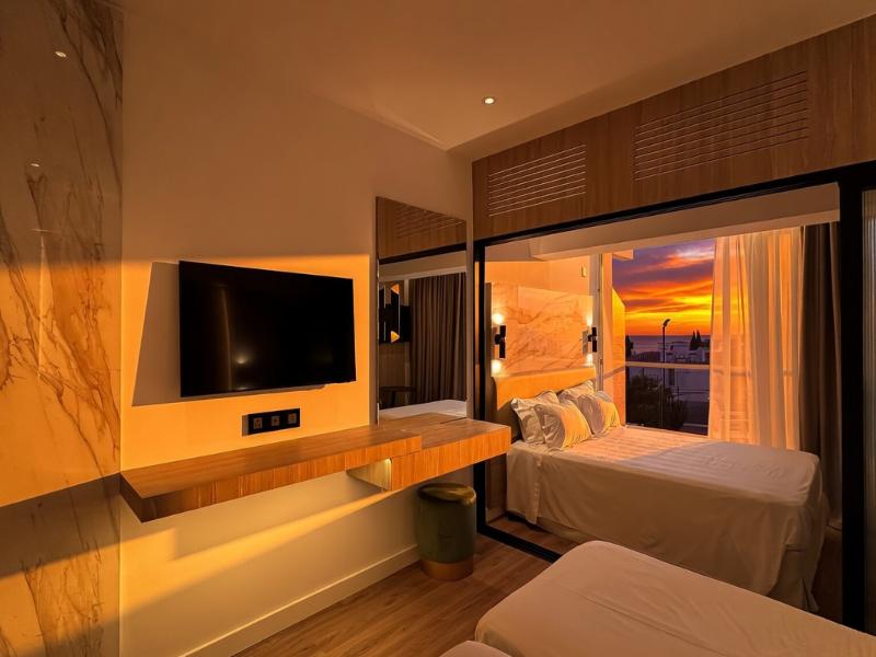 Cavo Maris Beach Hotel image