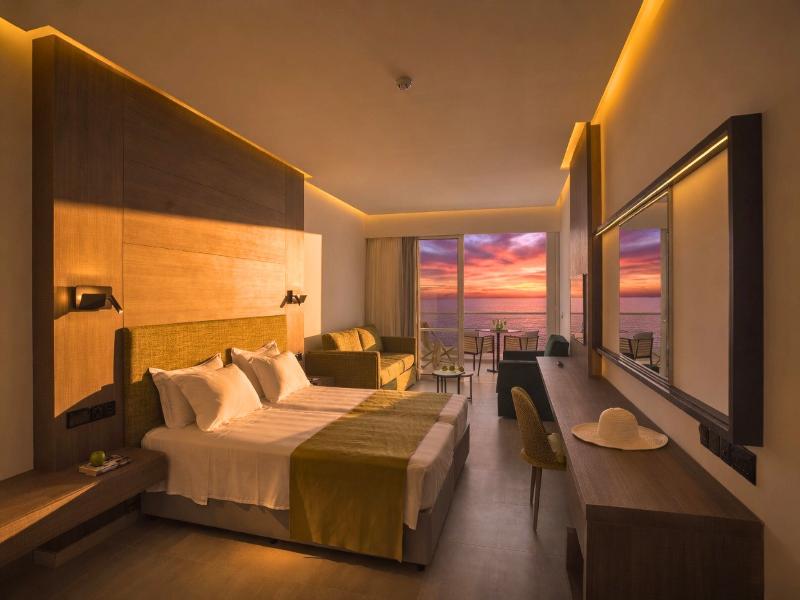 Cavo Maris Beach Hotel image