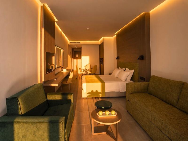 Cavo Maris Beach Hotel image