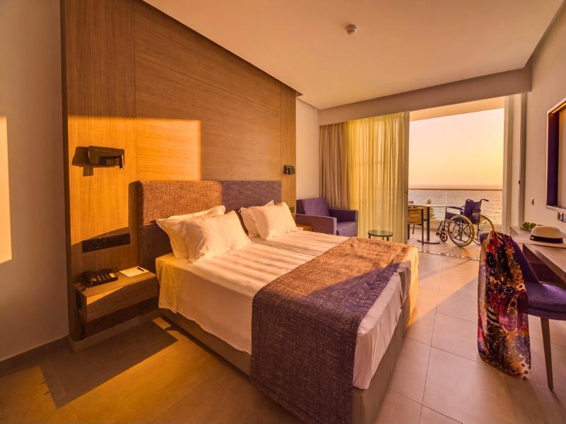 Cavo Maris Beach Hotel image