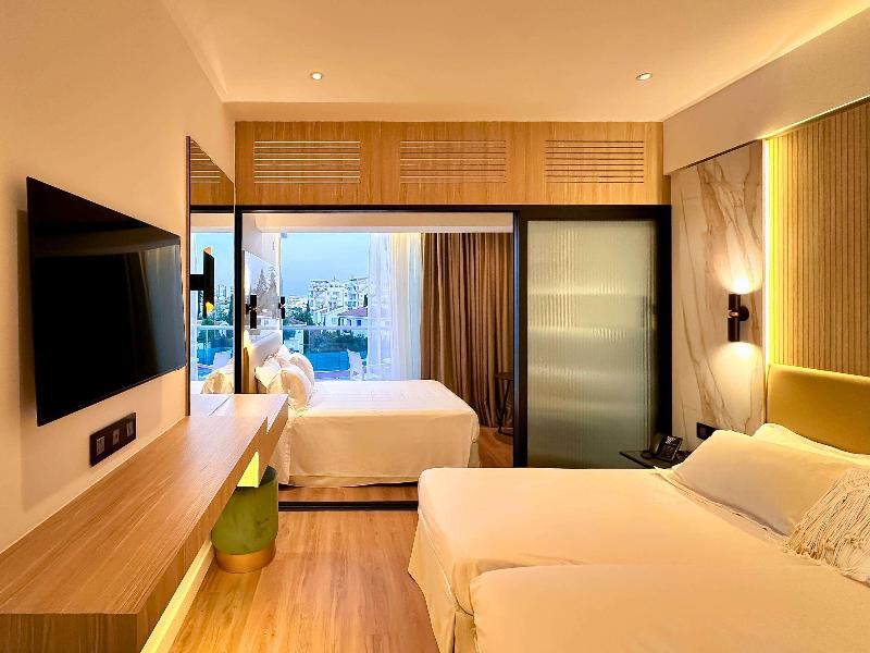 Cavo Maris Beach Hotel image