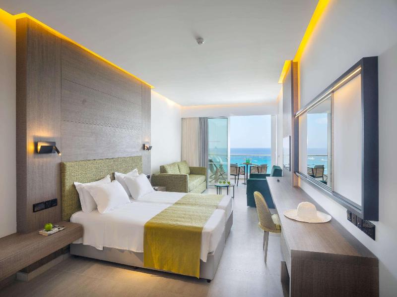 Cavo Maris Beach Hotel image