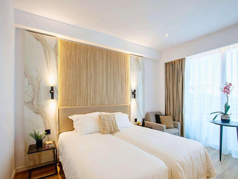 Cavo Maris Beach Hotel image