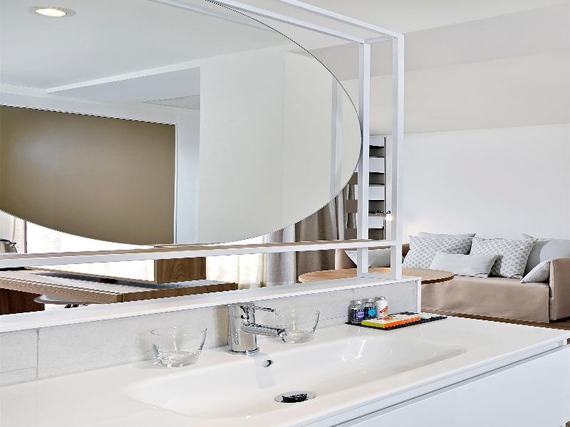 Innside by Melia Alcudia image