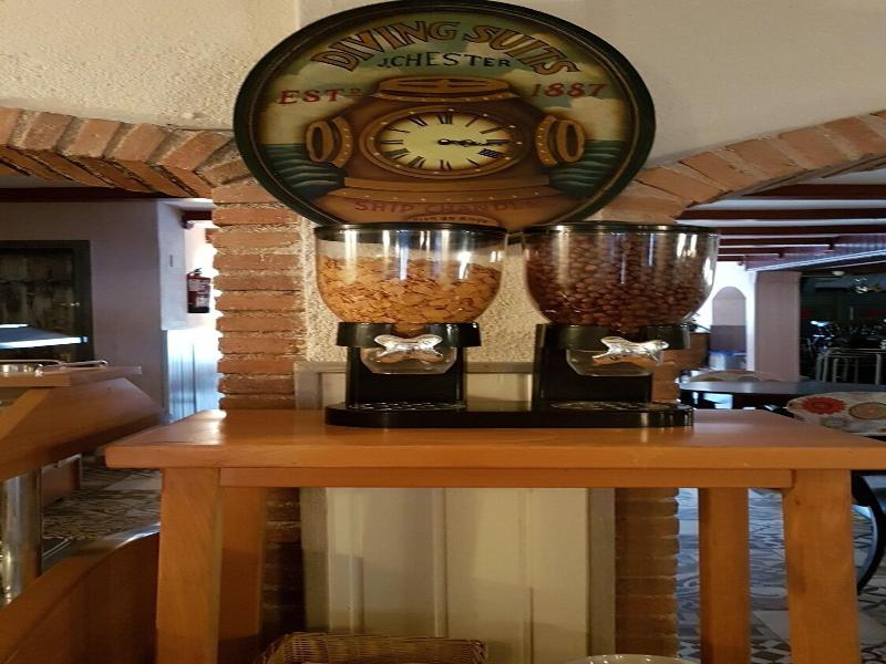 HOSTAL ISABEL image