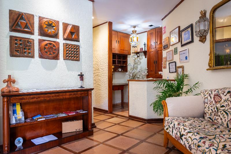 El Refugio - Solo Adultos image