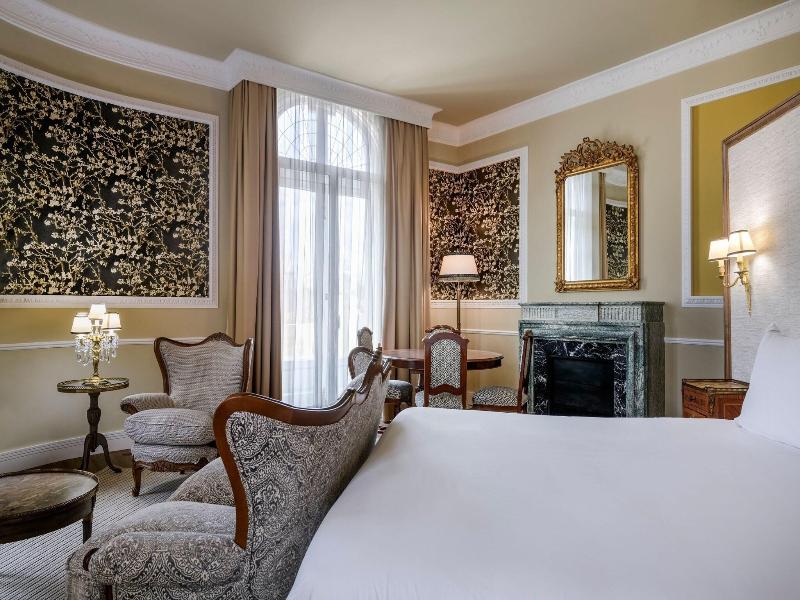 AC Hotel Palacio del Retiro Autograph Collection image