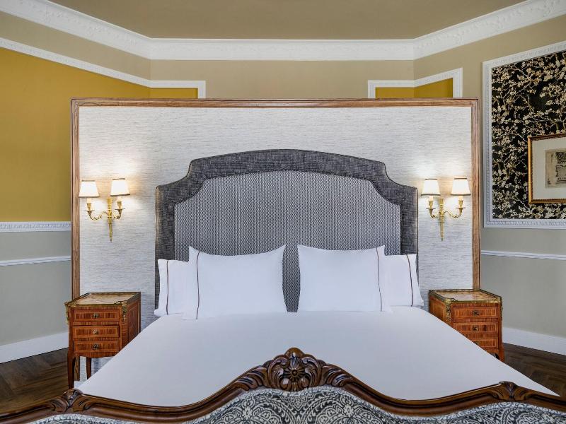 AC Hotel Palacio del Retiro Autograph Collection image