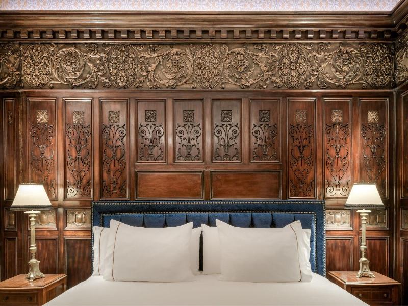 AC Hotel Palacio del Retiro Autograph Collection image