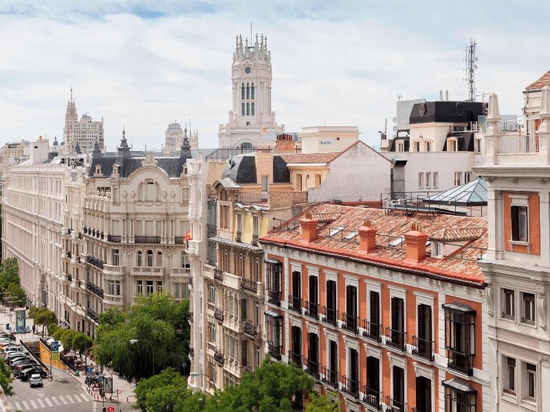 AC Hotel Palacio del Retiro Autograph Collection image