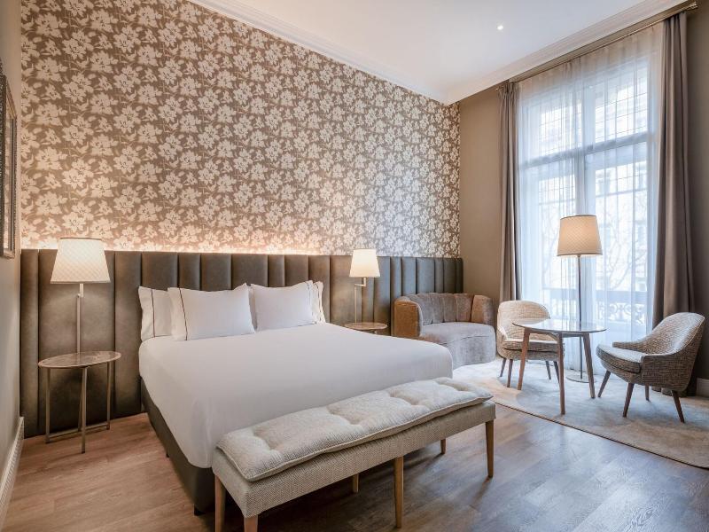 AC Hotel Palacio del Retiro Autograph Collection image