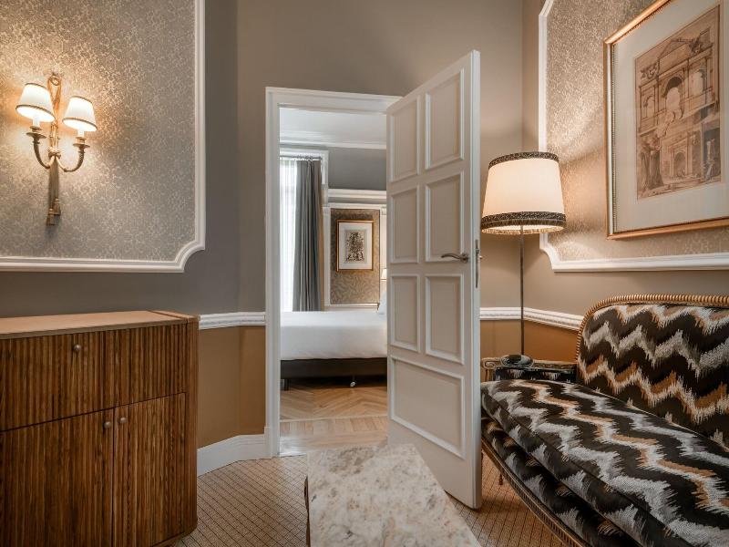 AC Hotel Palacio del Retiro Autograph Collection image