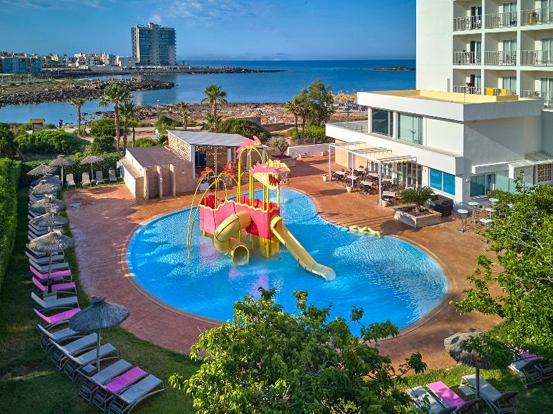 Universal Hotel Romantica image