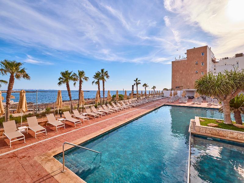 Universal Hotel Romantica image