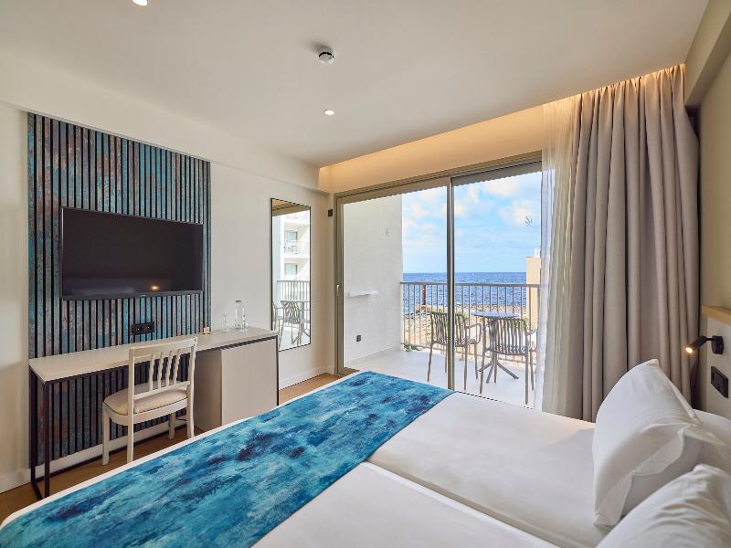 Universal Hotel Romantica image