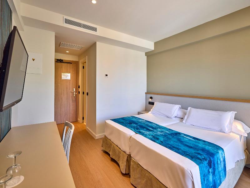 Universal Hotel Romantica image