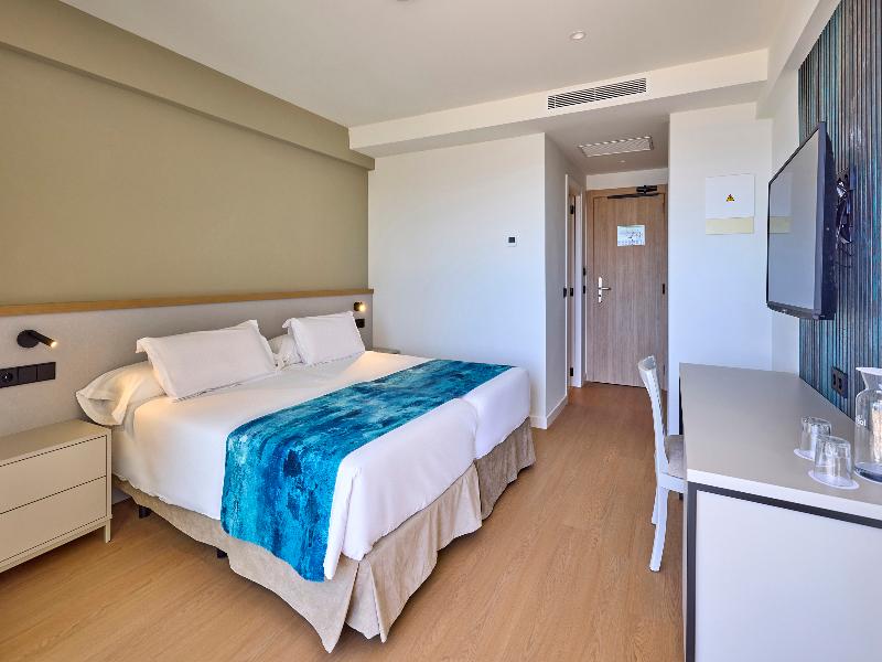Universal Hotel Romantica image