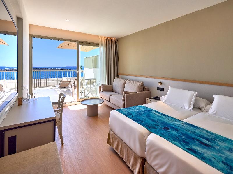 Universal Hotel Romantica image