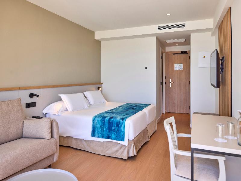 Universal Hotel Romantica image