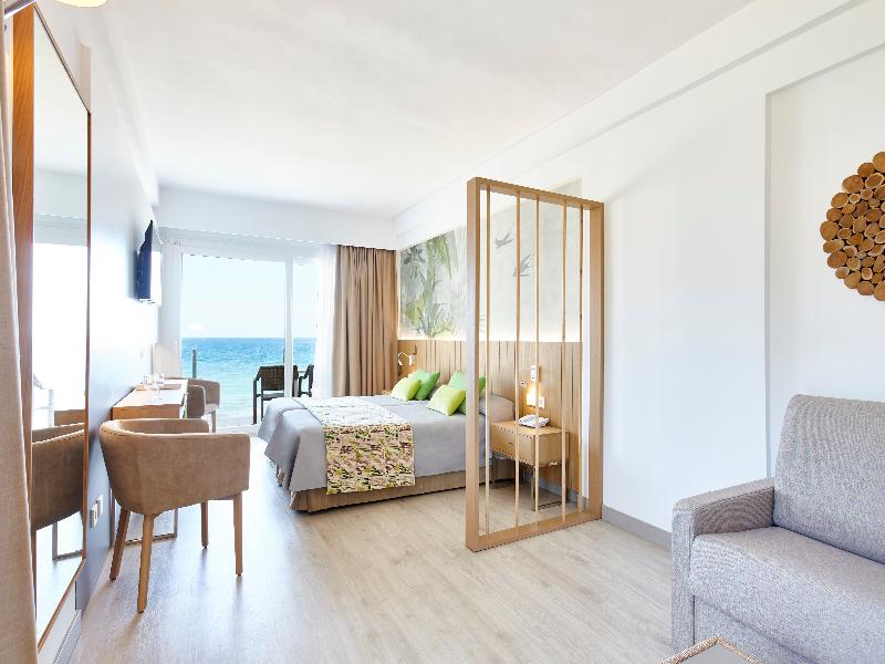 Universal Hotel Castell Royal image