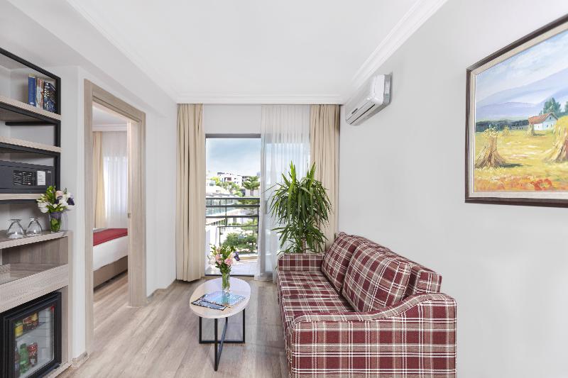 Piril hotel Hotel Thermal & Beauty Spa Cesme image