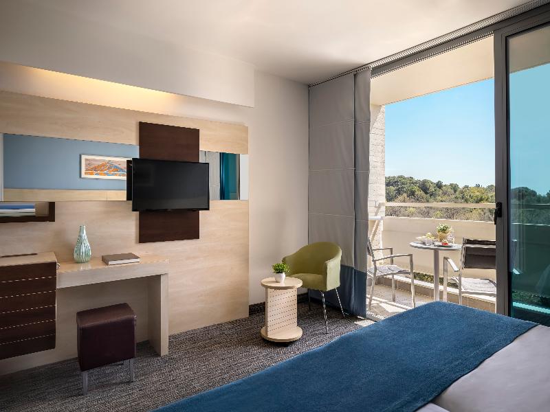 Valamar Diamant Hotel image
