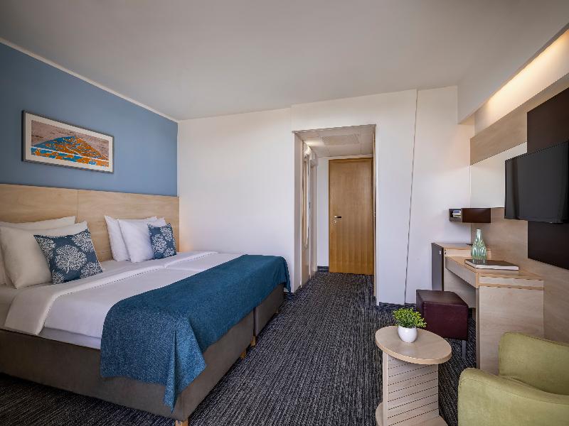 Valamar Diamant Hotel image