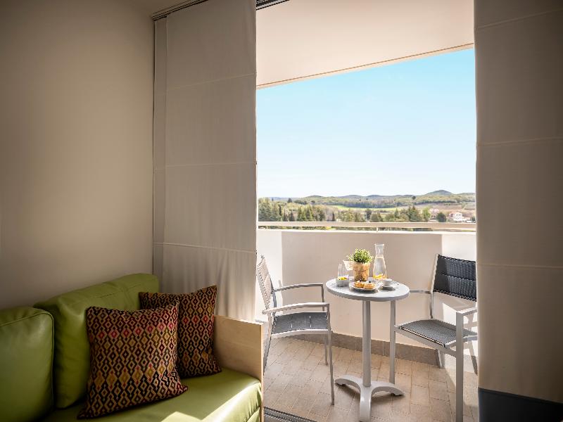 Valamar Diamant Hotel image