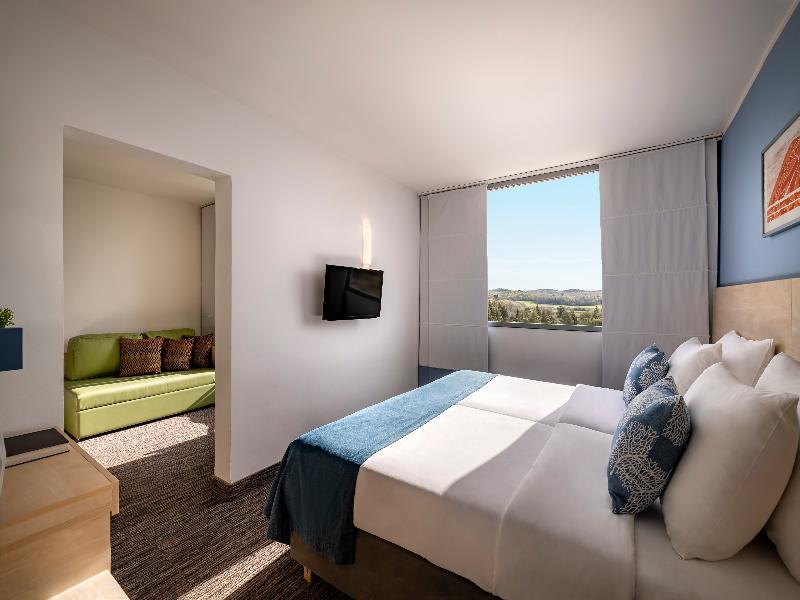 Valamar Diamant Hotel image