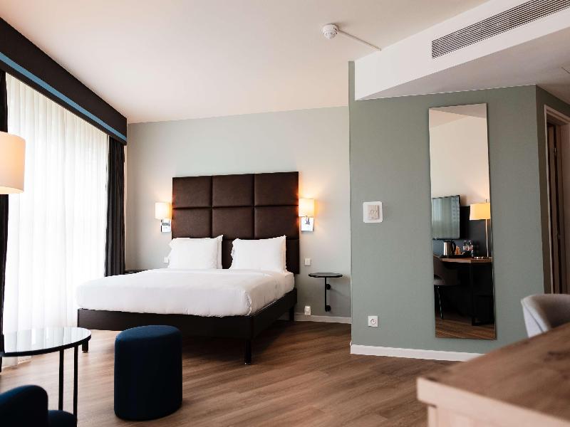 Van der Valk Hotel Paris CDG Airport image