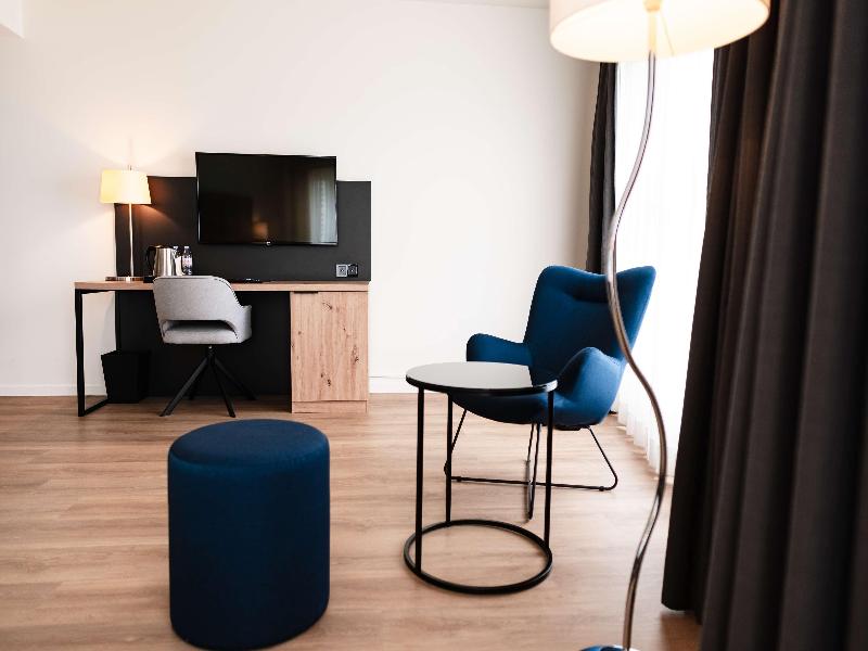 Van der Valk Hotel Paris CDG Airport image