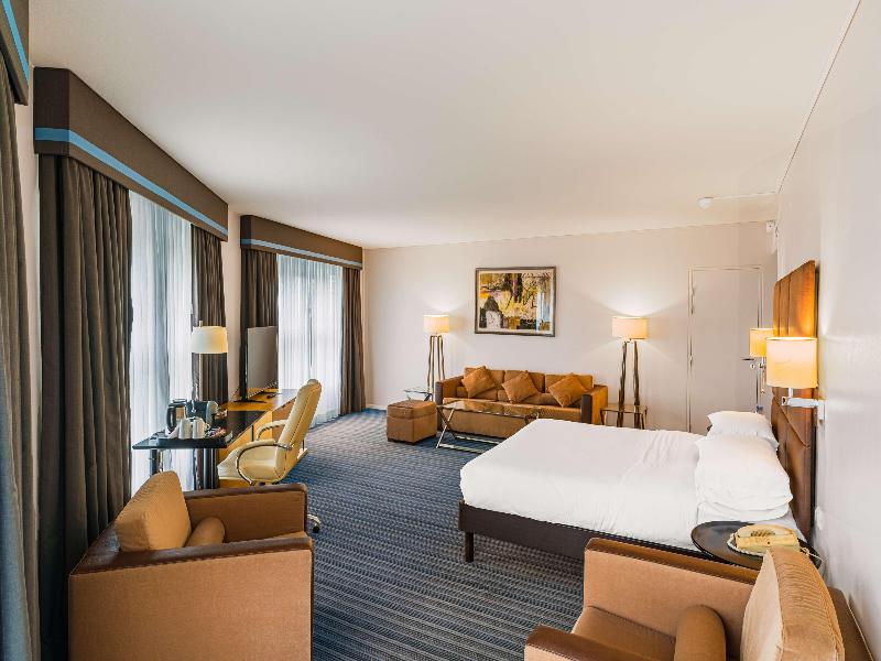 Van der Valk Hotel Paris CDG Airport image