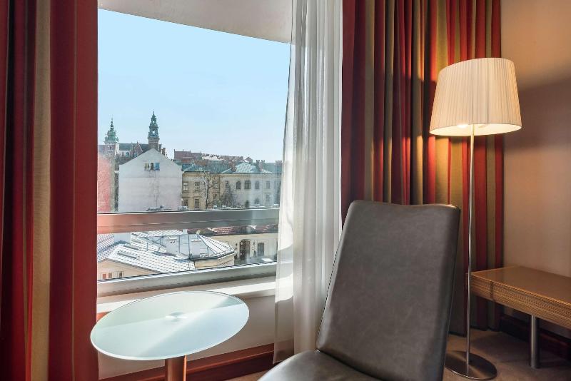 Radisson Blu Hotel Krakow image