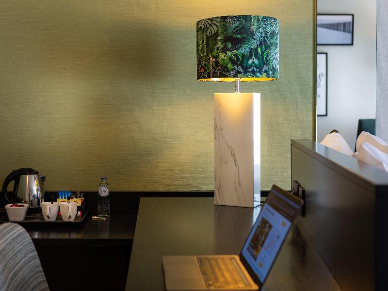 Holiday Inn Brussels Airport image