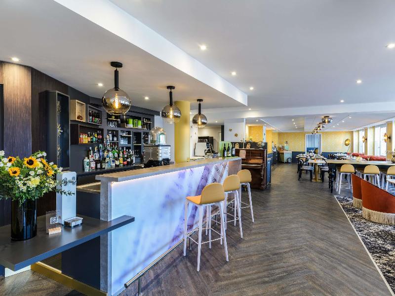 Mercure Honfleur image