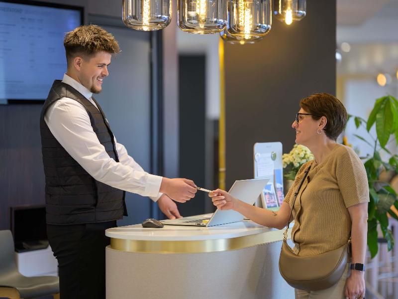Mercure Honfleur image
