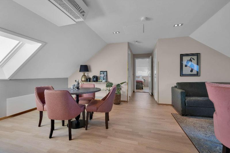 Home Hotel Gabelshus image