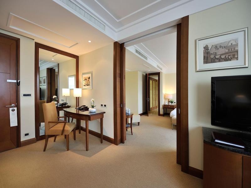 Regent Warsaw Hotel image