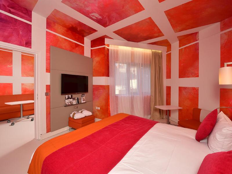 Mercure Nantes Centre Grand Hotel image