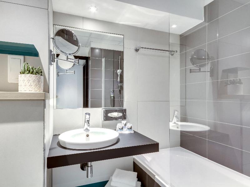 Mercure Paris Gare De Lyon Tgv Hotel image