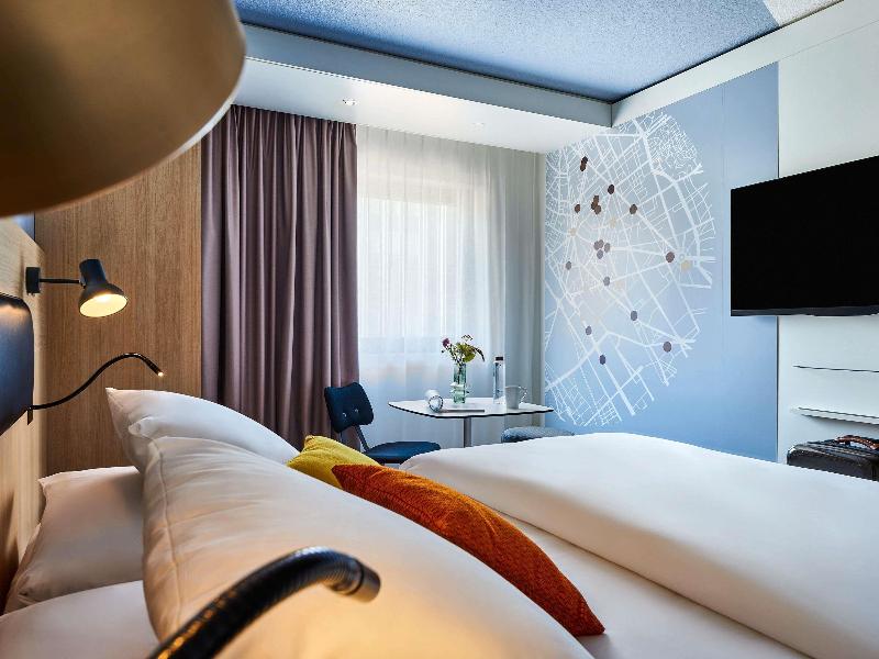 Mercure Paris Gare De Lyon Tgv Hotel image