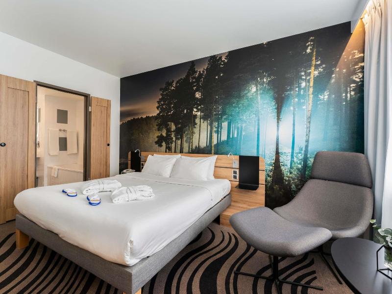 Novotel Vilnius Centre image