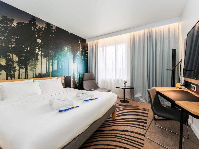 Novotel Vilnius Centre image