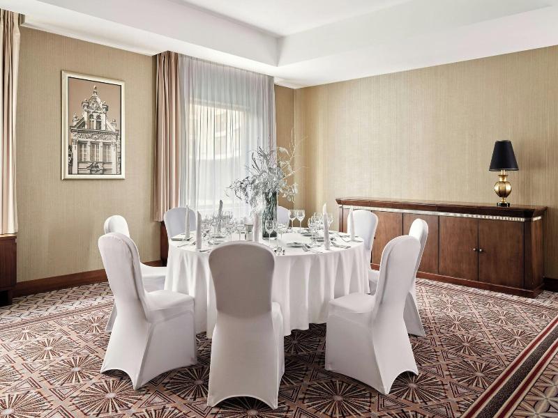 Sheraton Grand Krakow image