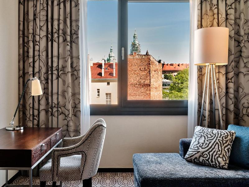 Sheraton Grand Krakow image